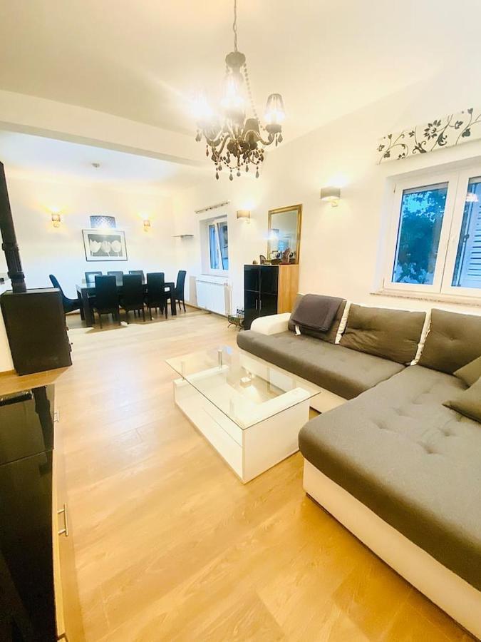 Šišan Apartments Eden מראה חיצוני תמונה