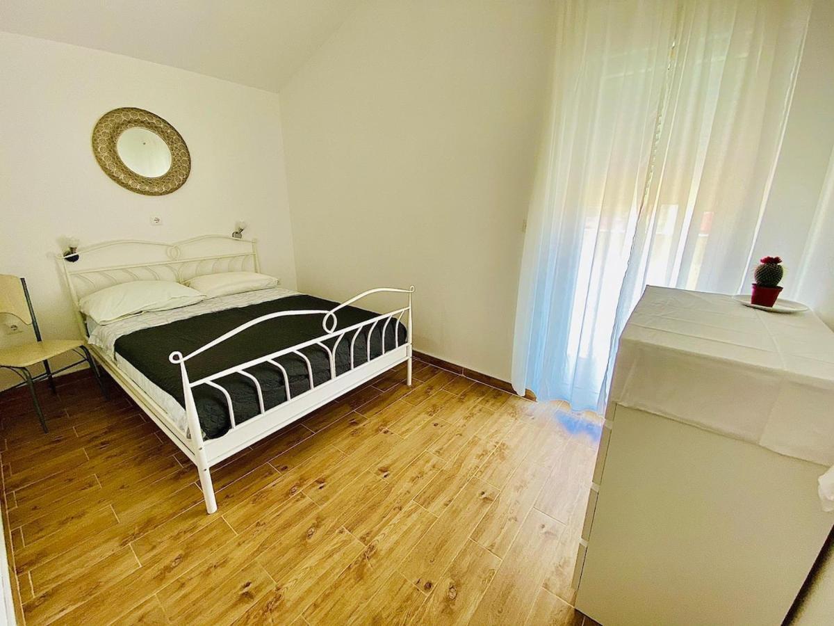 Šišan Apartments Eden מראה חיצוני תמונה